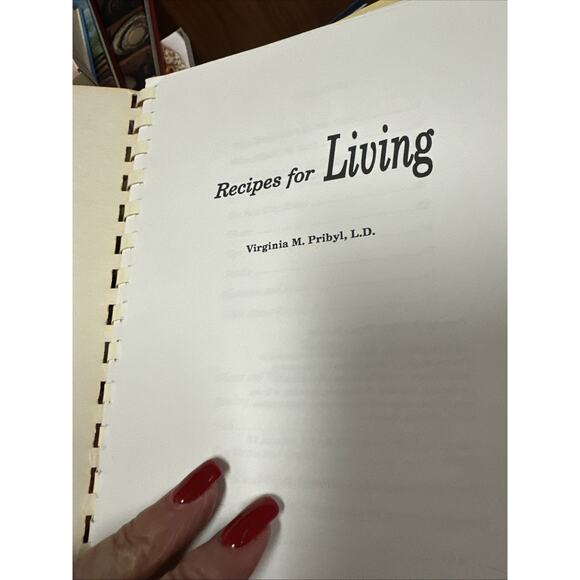 Recipes For Living By Virginia M. Pribyl Vtg 1988 - Picture 3 of 4